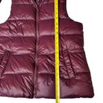 Old Navy Maroon Women's Puffer Vest, Size Small Photo 7