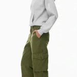 Aritzia Aritiza TNA Troop Cargo Pants Green Sz 00 Photo 1