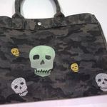 Quilted Koala Kanvas East Photo 4