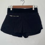 Athleta Mod Trekkie Shorts Black Stretch Size 4 Outdoor Hiking Pockets Photo 1