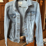 Universal Threads Jean Jacket Photo 0