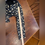 Princess Polly  Daisy Blouse - US size 4 Photo 5