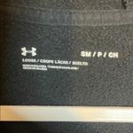 Under Armour  Black Sweatshirt Photo 1