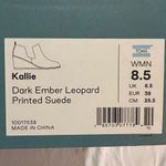 Toms Kallie Dark Ember Leopard Printed Suede Wedge Bootie
Worn Once Size 8.5 Photo 3