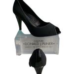Donald Pliner Black Crepe Elastic Peep Photo 2
