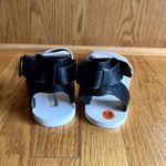 Vince Sawyer Ankle-Wrap Flat Sandal Women's Natural/Black 8.5M Open toe Buckle Photo 4