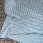 Uk2la Blue Crew Neck Sweater with Ribbed Texture Photo 2