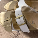 Birkenstock Women's Size 9 Arizona Split Birko-Flor sandal in white and gold Photo 3