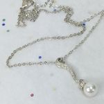 Faux Pearl crystal pendant silver tone 16” chain necklace Photo 3