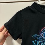 Brandy Melville  New York The Concrete Jungle T-shirt Photo 4