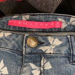 Tinseltown FINAL MARKDOWN Junior  shorts 11 Photo 3