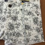 Vigoss  Vigold cotton blend print denim shorts. 7/8 Photo 11