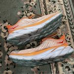 Hoka  Clifton 8 Women's Orange Running Shoe Sneakers Z5752 Size 9B Photo 3