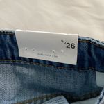 NWT‎ Kancan The Eleni Distressed Mom Jean Shorts Size 26 Medium Wash Denim Blue Photo 4