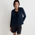 Madewell  The Dorset Crop Blazer‎ in Easygoing Crepe Navy Photo 1