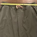 FIGS  Women’s Olive Green Zamora Jogger Scrub Pants Size XXL Petite Style 1000208 Photo 5