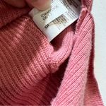 EXPRESS puffy short sleeve round hem sweater size xs dusty rose/ pink color. Photo 12