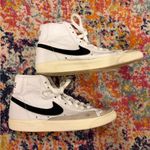 Nike  Blazers Photo 0