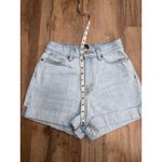 BDG  Urban Outfitters Mom‎ High Rise Denim Shorts Women's 26 Light Wash Photo 4