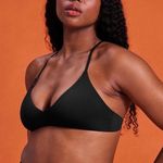 Girlfriend Collective Bikini Photo 6