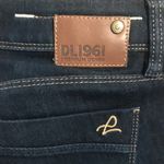 DL1961  Cindy Slim Bootcut Jeans sz27 Photo 3