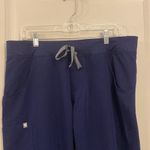 FIGS  scrubs, pants, size large ￼L/T Photo 1