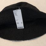 Urban Outfitters New  bucket hat, reverse side to wear, faux suede and sherpa Photo 3
