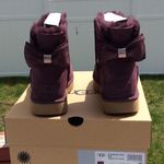 UGG Star girl Bow Mini Photo 2