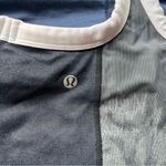 Lululemon Tank Top Denim Look with White Trim Size 4 Racerback Built In … Photo 3
