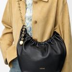 Loewe Small Squeeze bag in mellow nappa black lambskin Photo 0