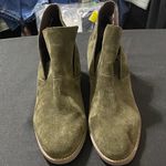 Me Too  ZEST MOSS GREEN WO SIZE 7.5 SUEDE LEATHER ANKLE BOOT CLEAN EUC Photo 8