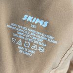 SKIMS NWOT  Tan Fits Everybody High Neck Bra Photo 5