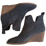 Blondo EUC  Leather Irving Wedge Ankle Boots Grey Size 8 1/2 Photo 0