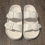 Walmart White summer shoes Photo 0