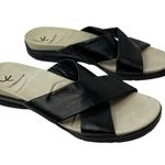 Liz Claiborne  Alisa black leather criss cross strap slip on comfort sandals 7.5 Photo 1
