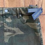 NWT Blank NYC Denim Pencil Skirt in Camouflaged Size 29 Green Photo 1