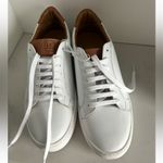 Bruno Magli Magnifico Low Top Sneaker White Size 9.5 Photo 1