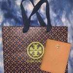 Tory Burch Emerson Foldable Card Case ★$5 OFF CODE IN BIO!!★ Photo 0