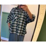 Urban Outfitters Women’s Green Plaid Flannel Button Up Shirt Size XS Photo 7