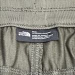 The North Face  Aphrodite 7” Hiking Casual Olive Green Shorts Size Medium Photo 5