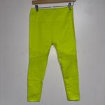 Fabletics  Mosaic High-Waisted 7/8 leggings in neon yellow Photo 1