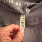 Alo Yoga  RIBBED BLUE LEGGING Photo 1