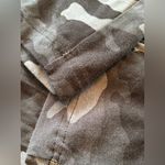 Terra & Sky Camo print size 1X(16W-18W) athletic legging • Photo 9