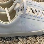 VEJA  Women's Esplar Leather  Sneaker size 6 Photo 1