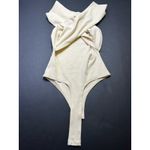 4th & Reckless Wyatt Off Shoulder One Piece Beige Bodysuit Size XS. NWOT Photo 3