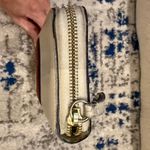 Gucci  Calfskin Leather Sylvie Zip Wallet, ivory Photo 2