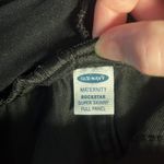 Old Navy  maternity Rockstar Super Skinny stretch jeans Photo 6