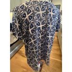 Ann Taylor  LOFT SHORT SLEEVE LIGHTWEIGHT BLUE AND WHITE TOP WOMENS SIZE SMALL Photo 2