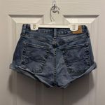 Denizen from Levi's Denizen by Levi’s Jean Shorts High-Rise Size 2 Photo 1