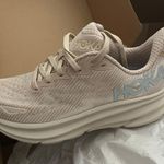 Hoka Clifton 9 Shifting Sand / Eggnog Photo 0